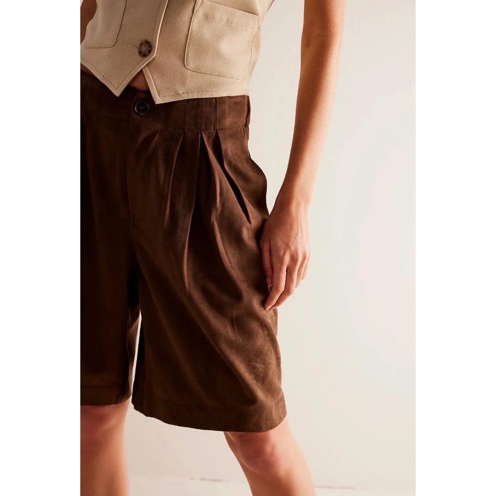 We The Free Faux Suede Pleated Shorts Womens Small Brown Wide Leg Elastic Back